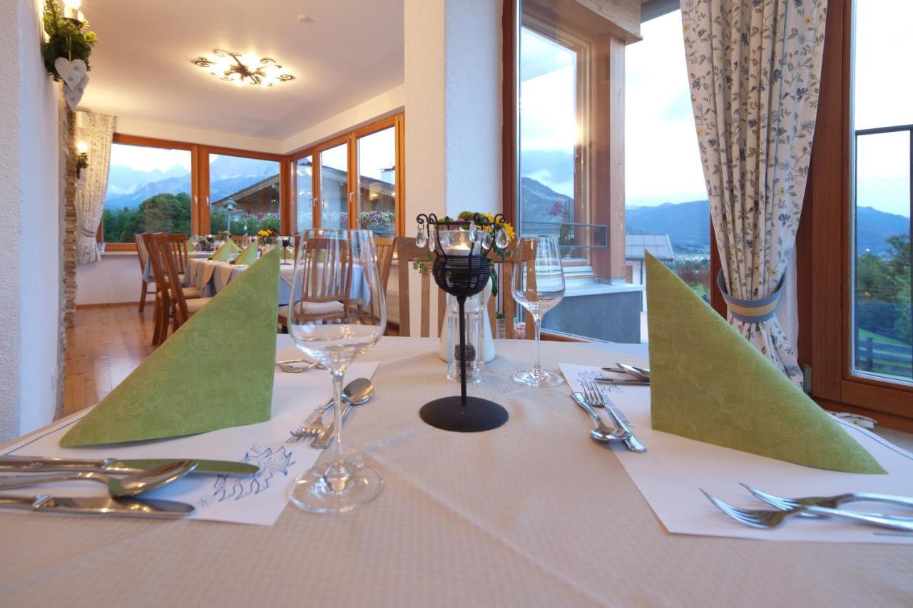 Pension Noella Sankt Johann in Tirol Exterior photo